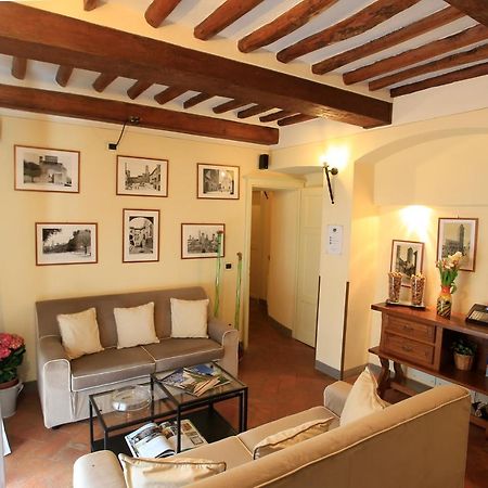 Palazzo Mari Hotel San Gimignano Bagian luar foto